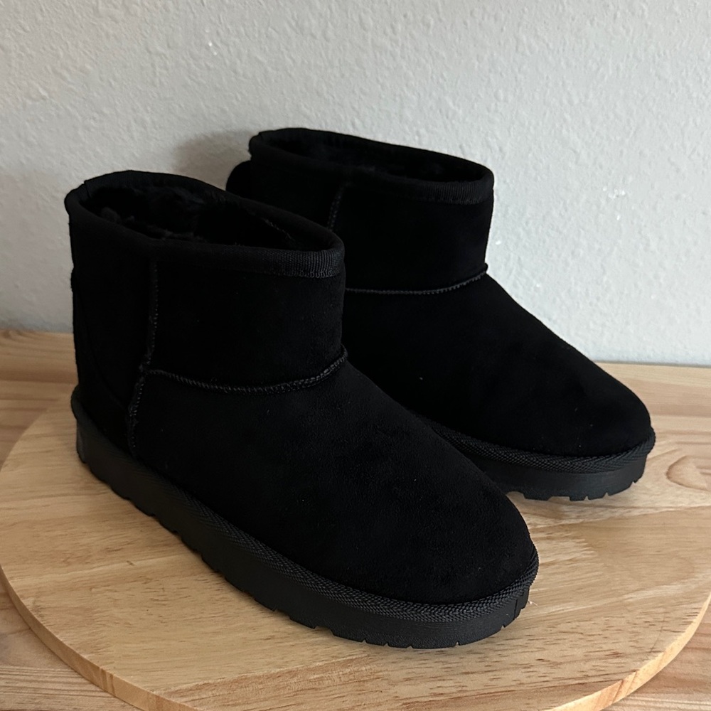 Pop Womens Rhemmy Flat Heel Winter Boots